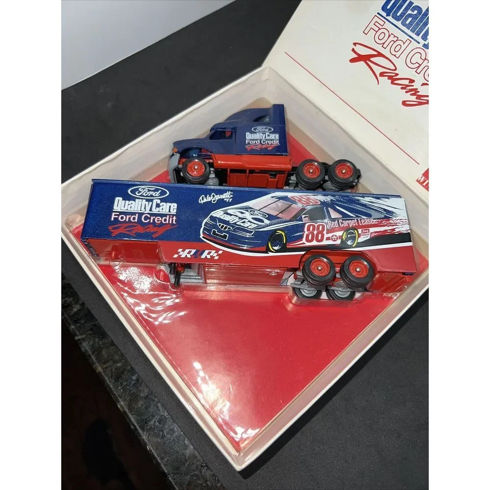 Ford‎ QC Quality Care Ford Credit Racing Winross Dale Jarrett MIB 1/64 Diecast